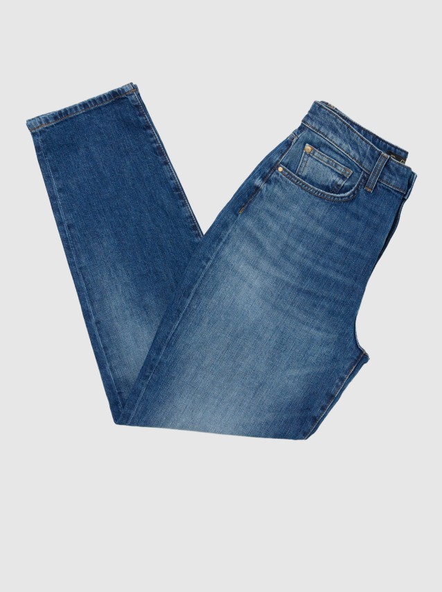 Female Guess
