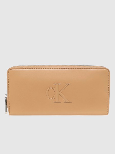 Female Calvin Klein Female Calvin Klein