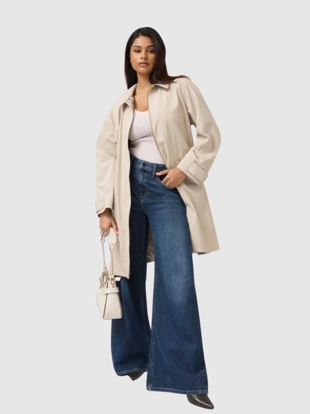 Casaco Guess Mulher Mirabelle Car Coat Casaco Guess Mulher Mirabelle Car Coat