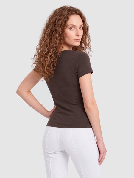 T-Shirt Guess Mulher Ss Cn Crystals Triangle Tee T-Shirt Guess Mulher Ss Cn Crystals Triangle Tee