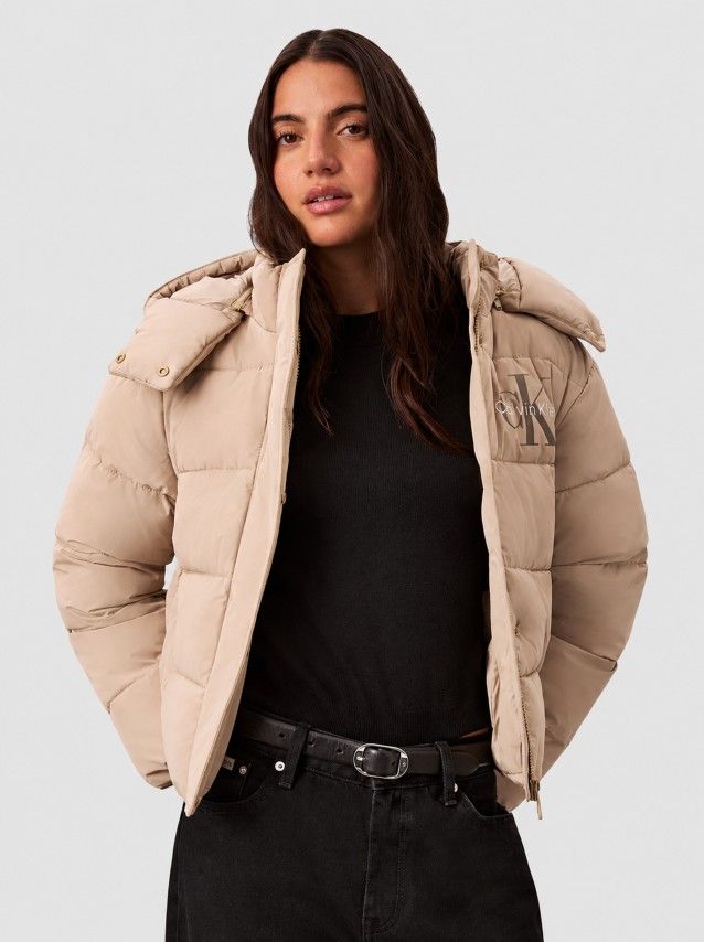 Kispo Calvin Klein Mulher Matte Mw Monologo Short Puffer