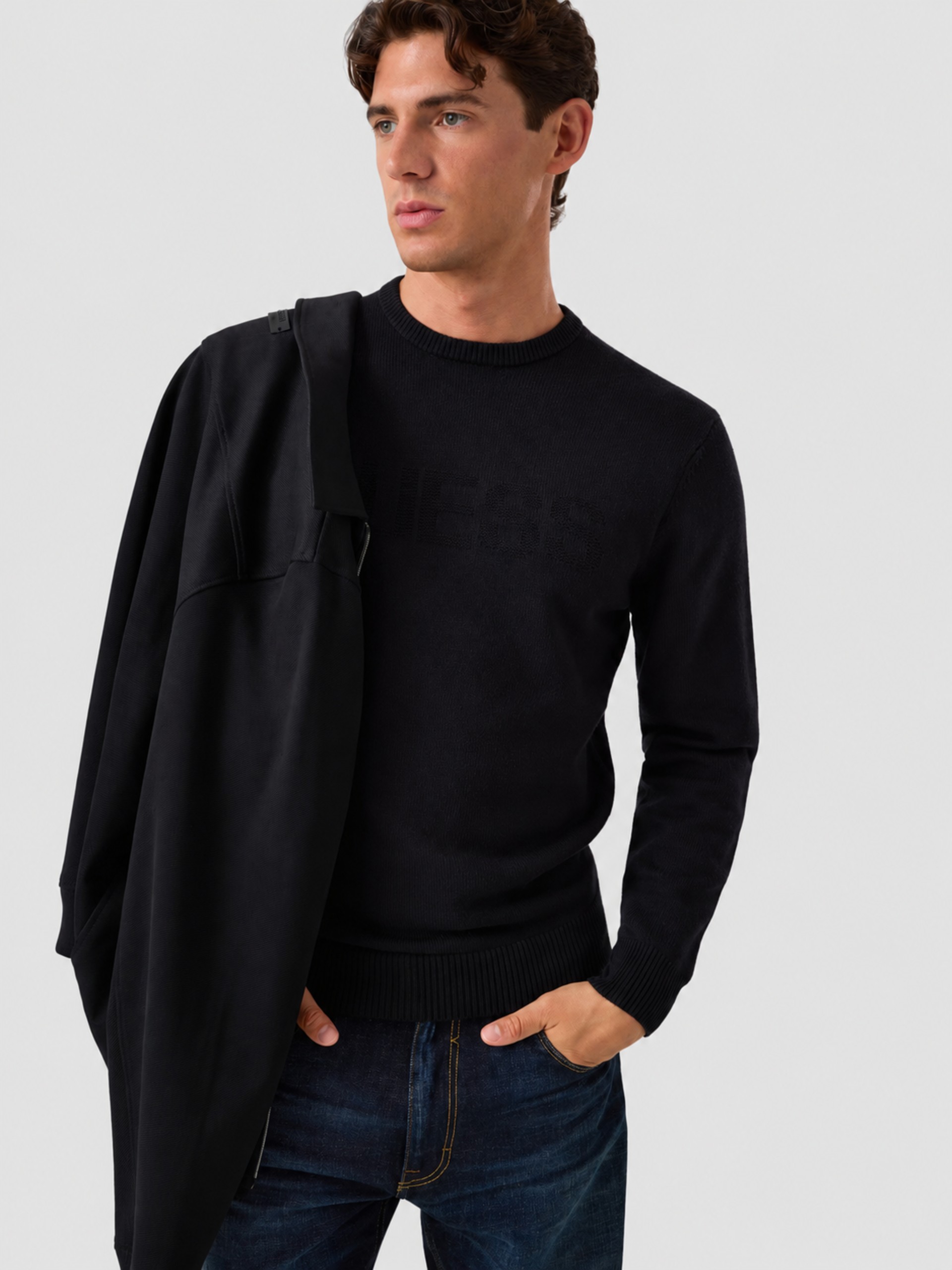 Camisola Guess Homem Noburo Cn Logo Reverse Ls Swtr