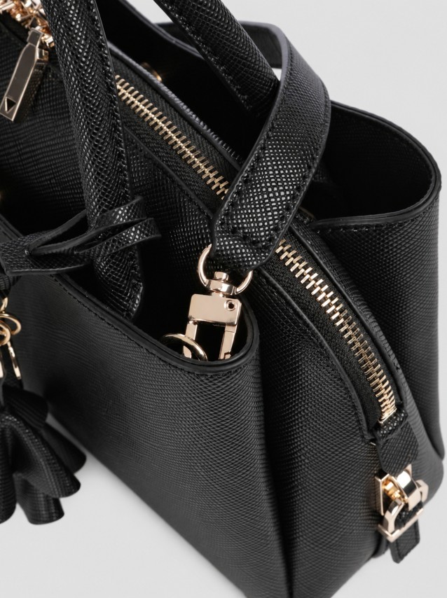Mala Guess Mulher Danielle Sml Gfriend Satchel