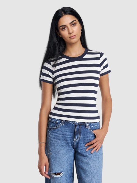 T-Shirt Guess Mulher Ss Cn Michela Striped Tee T-Shirt Guess Mulher Ss Cn Michela Striped Tee